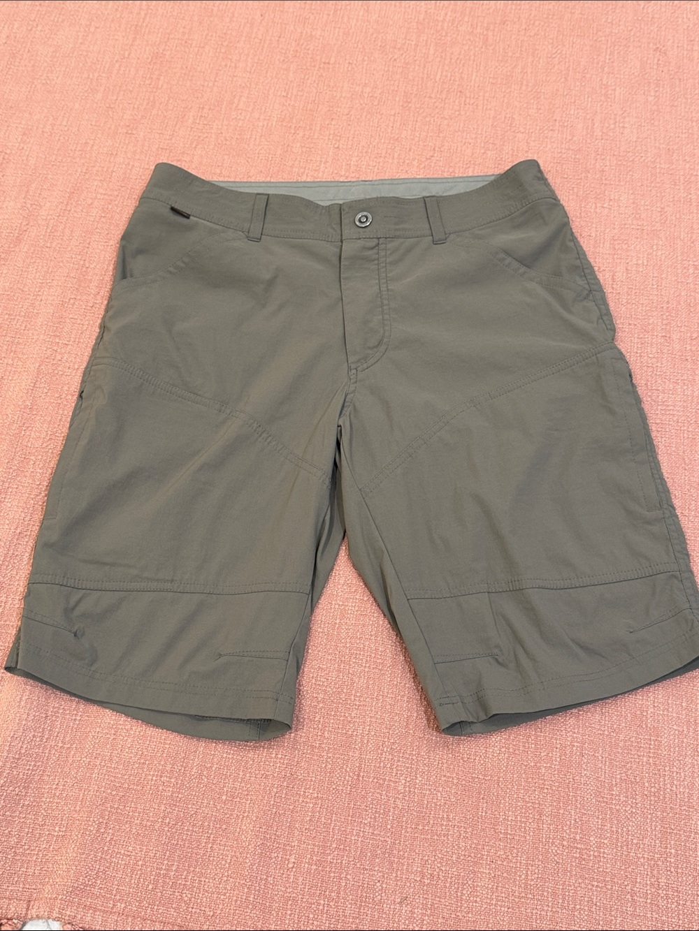 Kuhl Men's W34L12 Athletic Shorts khaki Green UPF 50+ moisture wicking quick dry